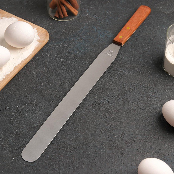 Лопатка-палетка с дер.ручкой, 32х3х1,2см