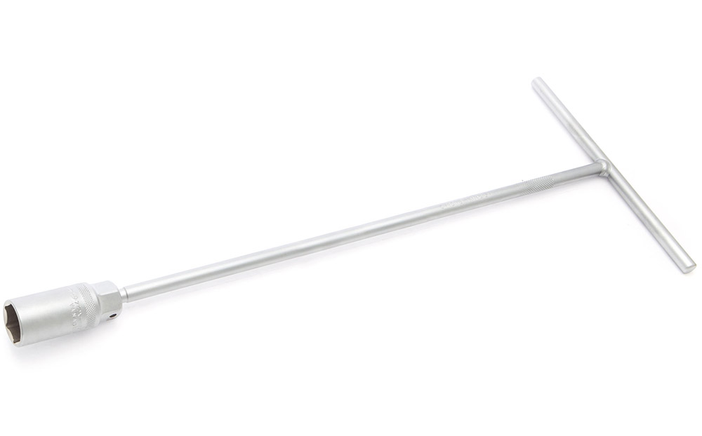 Ключ свечной 21*500мм карданный с рез. вставкой ДТ 547621